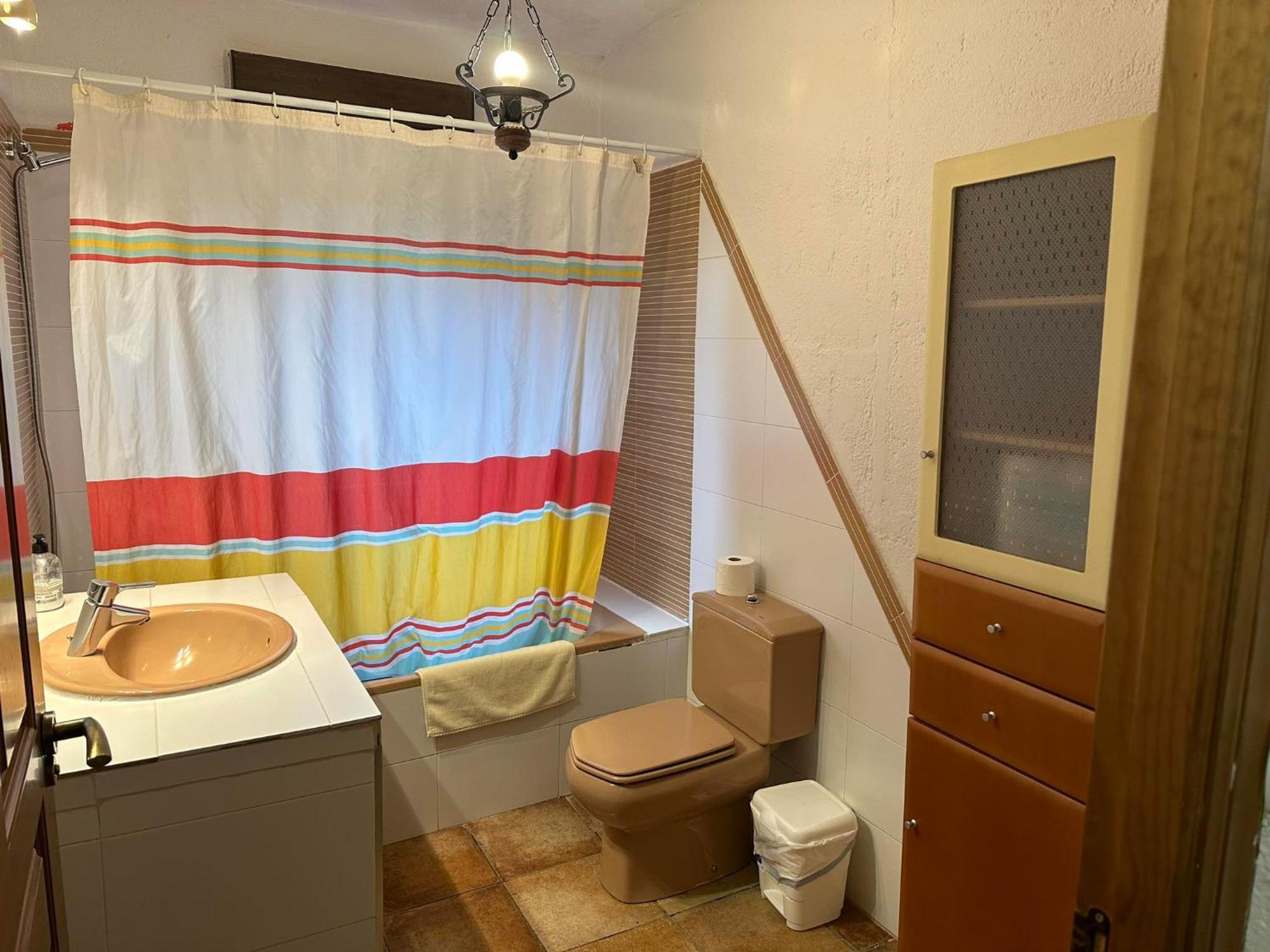 Vivienda De Uso Turistico El Nido Pension La Serrada Buitenkant foto